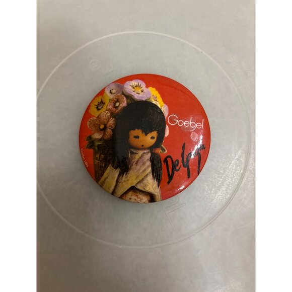 Goebel De Grazia Collectible Pinback Button 3" Round Vintage Floral Artwork 1985 - Picture 2 of 6